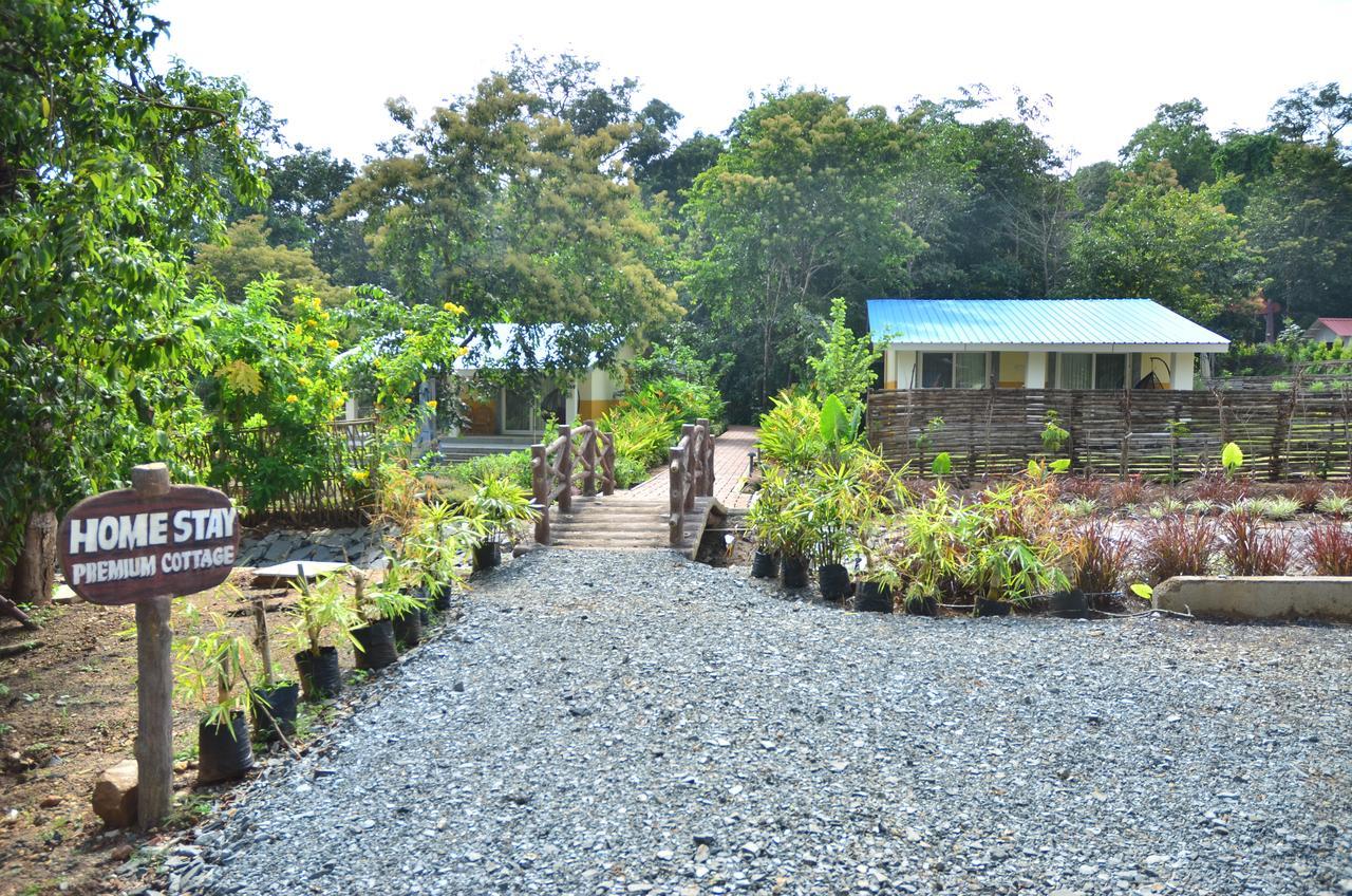 Whistling Woodzs Hotel Dandeli Eksteriør billede